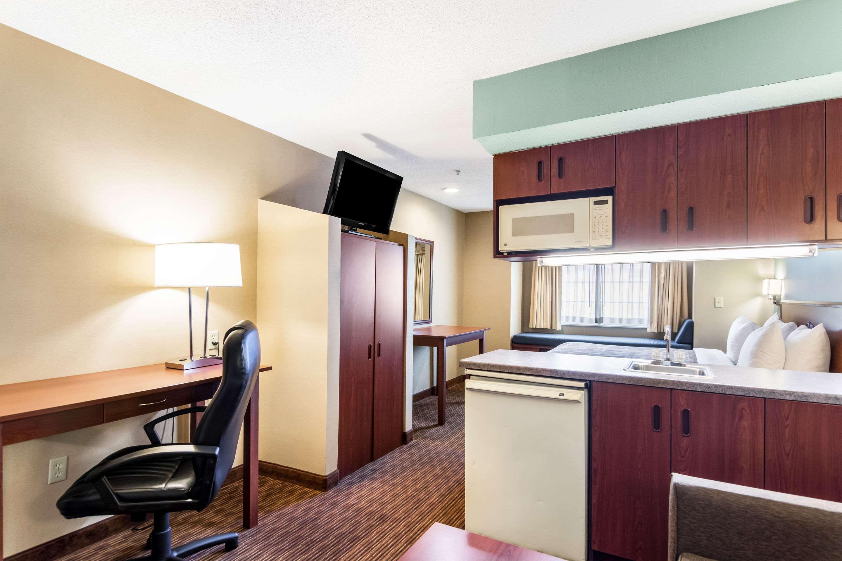 Quality Inn Chester - South Richmond מראה חיצוני תמונה