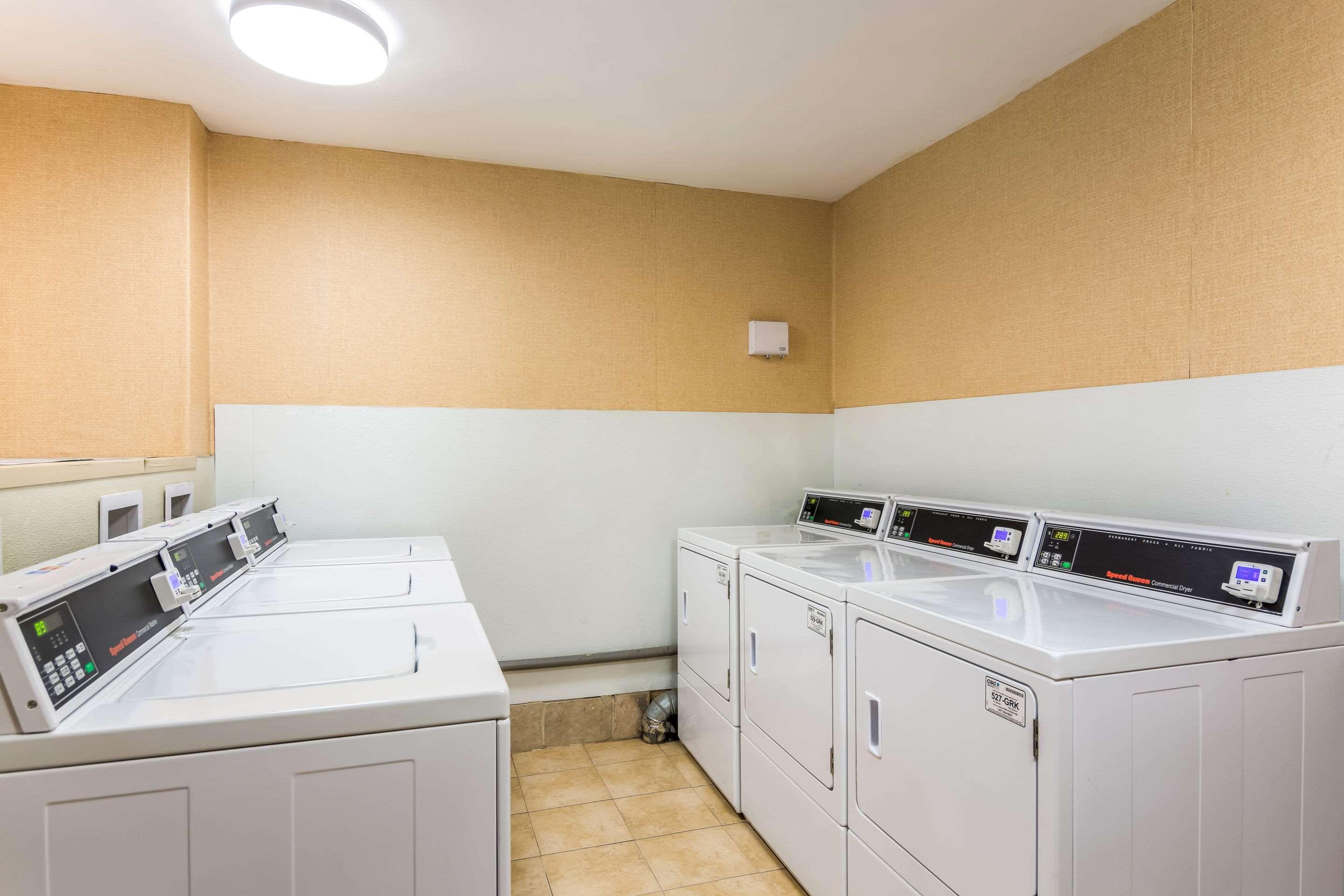 Quality Inn Chester - South Richmond מראה חיצוני תמונה