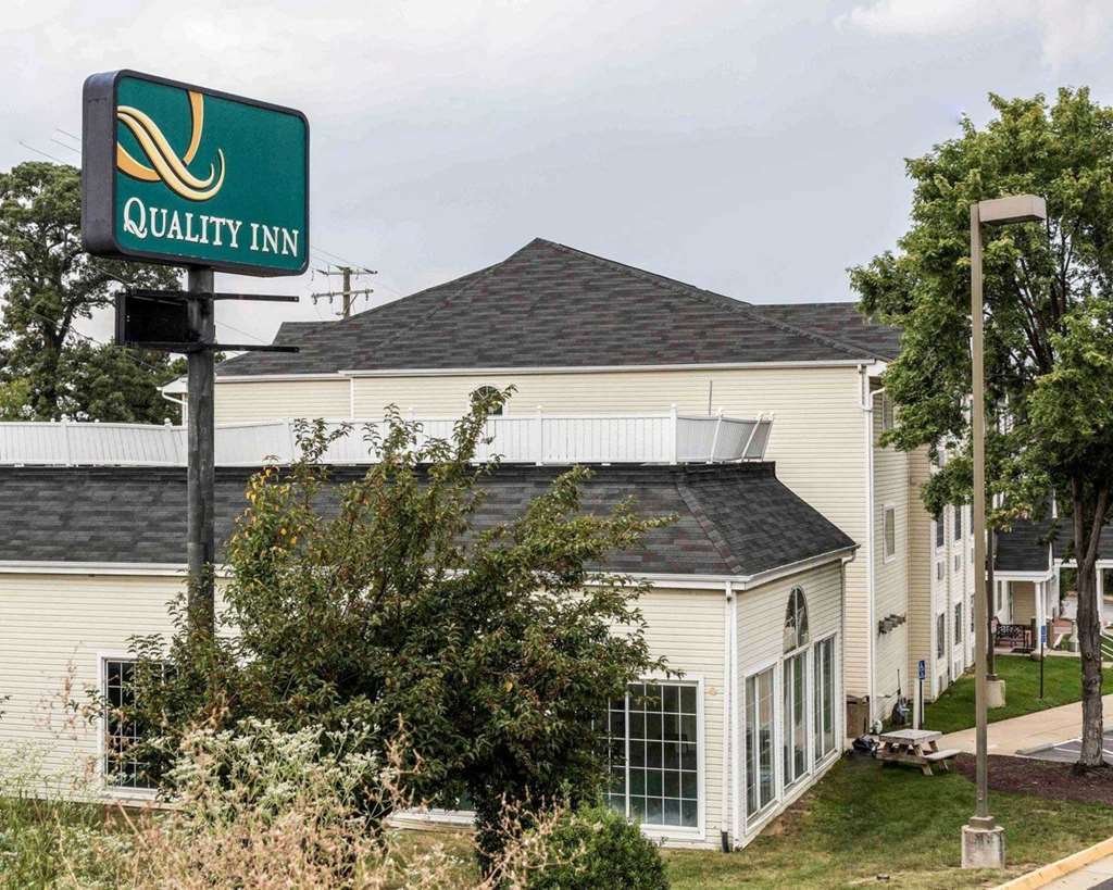 Quality Inn Chester - South Richmond מראה חיצוני תמונה