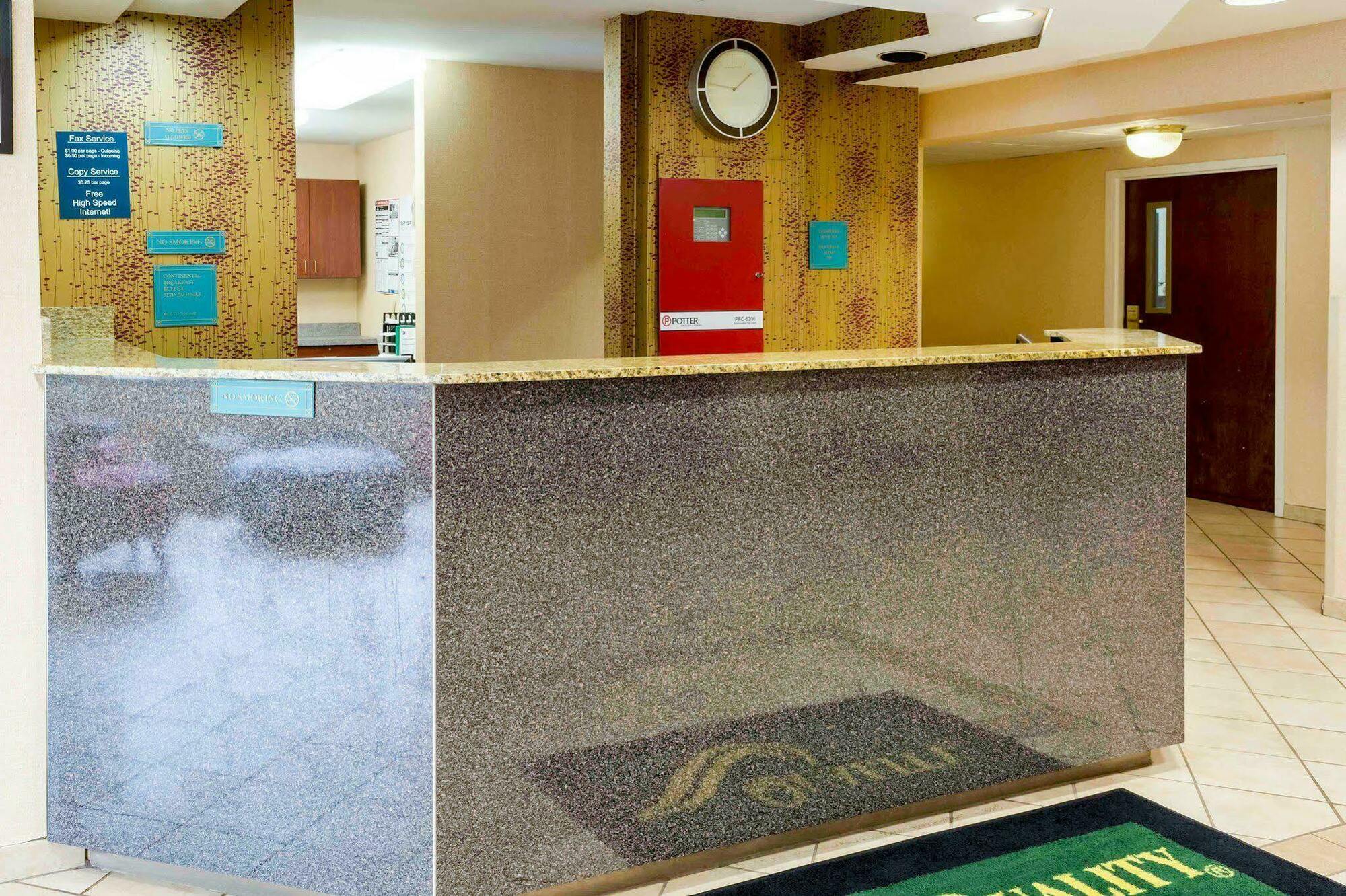 Quality Inn Chester - South Richmond מראה חיצוני תמונה